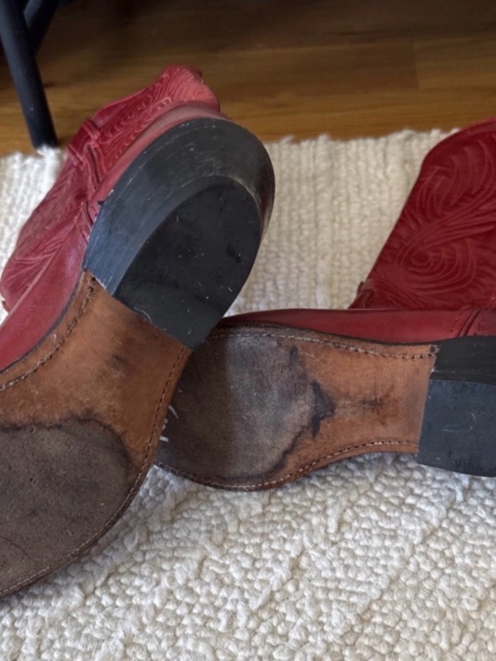 Women’s Red Leather Western Heeled Boots - Picture 6 of 6
